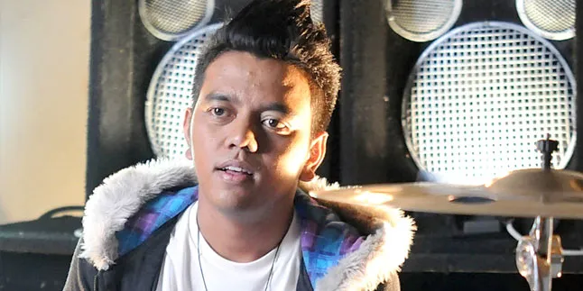 Aan Geisha Gandeng Pacar Baru Aan Geisha Gandeng Pacar Baru