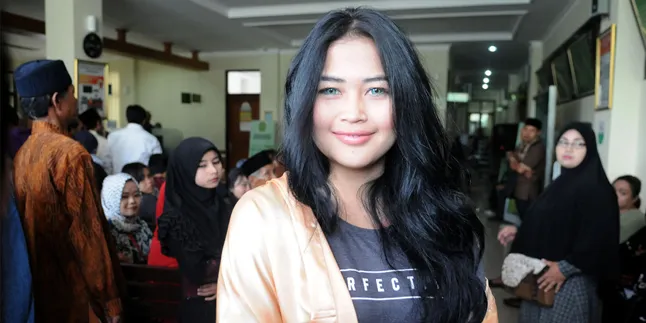 Absen Sidang Cerai, Ada Apa Dengan Ovi Duo Serigala?