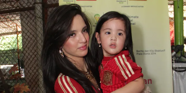 Aburizal Bakrie Belum Sempat Jenguk Bayi Nia Ramadhani dan Ardie
