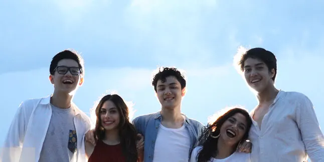 Acara Buka Bersama Cast Anak Artis 3 Bareng Penggemar Acara Buka Bersama Cast Anak Artis 3 Bareng Penggemar