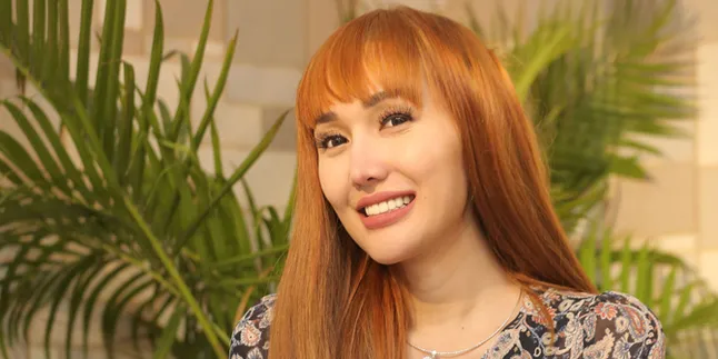 Ada Bekas Garis di Leher, Lucinta Luna Kembali Singgung Soal Dugaan Punya Jakun