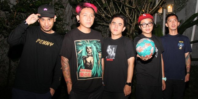 Ada Cerita Apa Antara PWG & Rufio di Album 'A YOUTH NOT WASTED'?