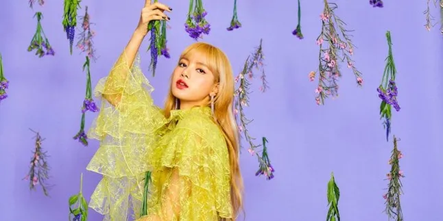 Ada Kecoa di Kamar, Bukannya Takut Lisa BLACKPINK Malah ...