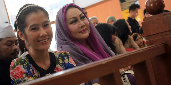 Ada Unsur Mistis di Persidangan Eza Gionino?