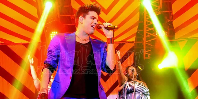 Adam Lambert Kesulitan Wakili Kaum LBGT