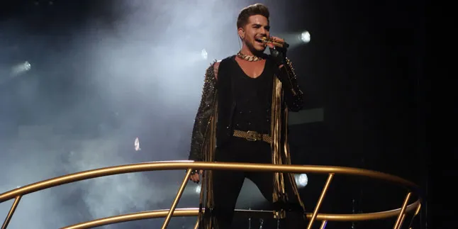 Adam Lambert Merilis Single Baru, 'UNDERGROUND'