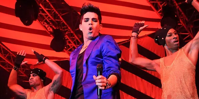 Adam Lambert Sukses 'Klimakskan' Wanita Indonesia