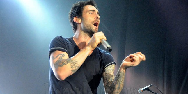 Adam Levine Kerjakan Sendiri Soundtrack Film Barunya