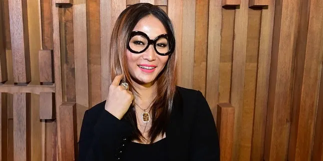 Adam Suseno Ulang Tahun, Inul Daratista Tulis Pesan Romantis Ini