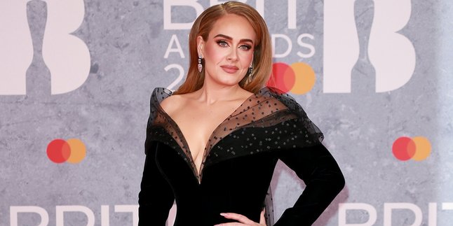 Adele Announces Long Hiatus - Speaks Out About the Reasons