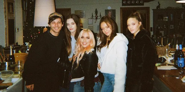 Adik Louis Tomlinson Personel One Direction Meninggal Dunia di Usia 18 Tahun
