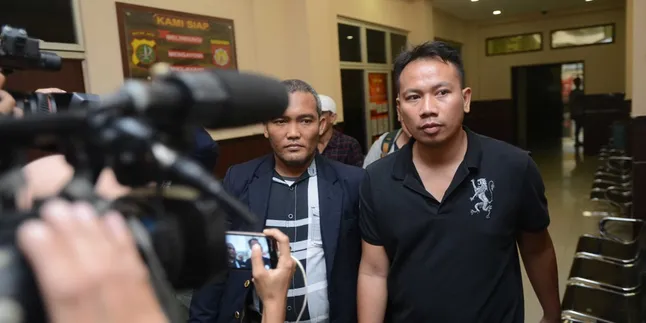 Adik Vicky Prasetyo Dianiaya, Kondisi Luka Parah dan Jari Hampir Putus