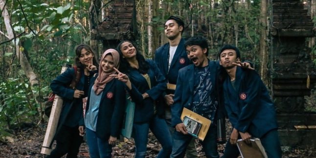 Advanced Ticket Sales for 'KKN DI DESA PENARI' Sold Over 70 Thousand Tickets in 3 Days, a New Record in the Indonesian Film Industry