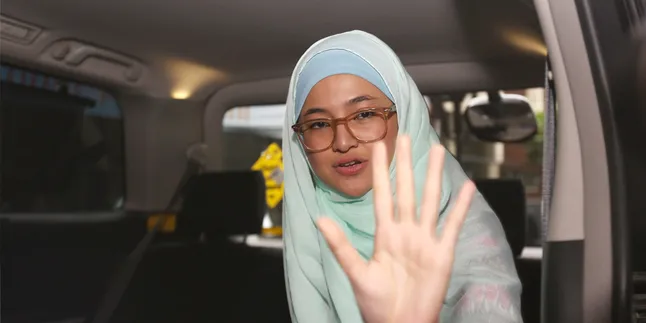 Afdal Zikri Luruskan Tuduhan Berpihak Pada Ibunda Marshanda Afdal Zikri Luruskan Tuduhan Berpihak Pada Ibunda Marshanda