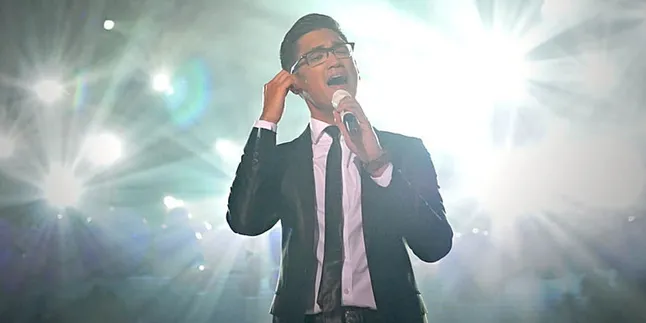 Afgan Pamer Tempat Karaoke Miliknya!