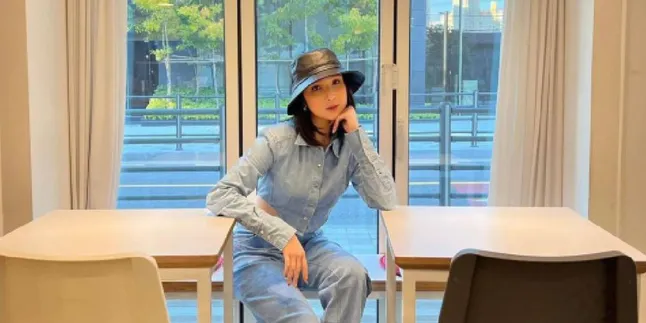 Agatha Pricilla Kolaborasi Mondo Gascoro Rilis Single yang Berjudul LEPAS BERDANSA Agatha Pricilla Kolaborasi Mondo Gascoro Rilis Single yang Berjudul LEPAS BERDANSA