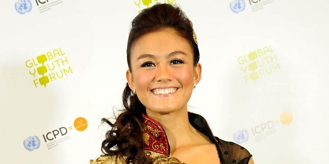 Agnes Monica Boyong Penghargaan Best Singer di Shorty Awards 2013