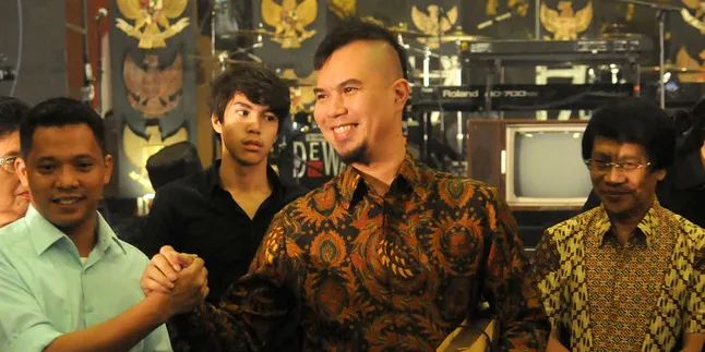 Ahmad Dhani Ingin Indonesia Kembali ke UUD '45 Tanpa Amandemen