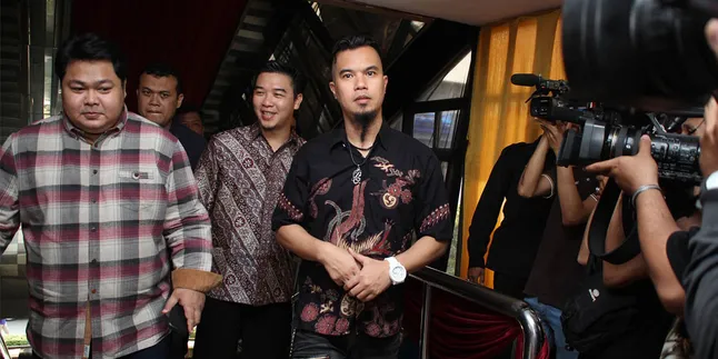 Ahmad Dhani Ingin Sambung Lidah Gus Dur