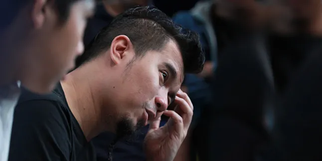 Ahmad Dhani Kapok Pakai Seragam Nazi