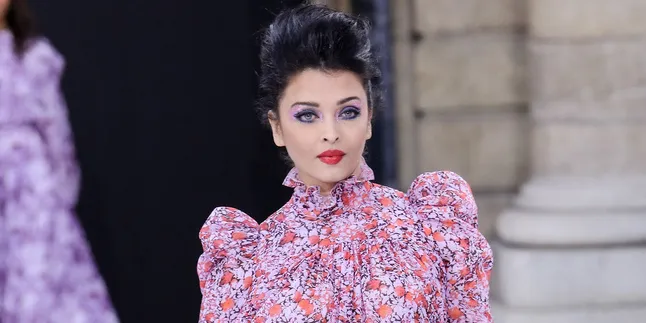 Aishwarya Rai Dirawat di Rumah Sakit Karena Positif Covid-19, Begini Kondisinya Sekarang Aishwarya Rai Dirawat di Rumah Sakit Karena Positif Covid-19, Begini Kondisinya Sekarang