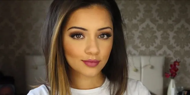 Ajaib! Hanya Dengan Make Up, Wanita Ini Jadi Mirip Kylie Jenner