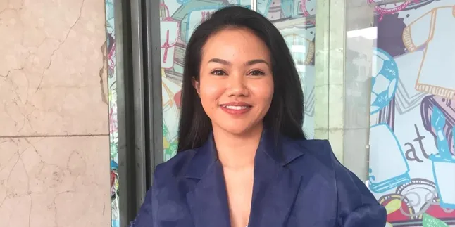 Akan Kolaborasi dengan Tuna Netra, Yura Yunita Tahan Tangis Saat Latihan