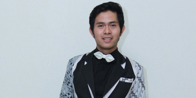 Dapat Beasiswa di Luar Negeri, Cakra Khan Masih Pikir-Pikir Dulu