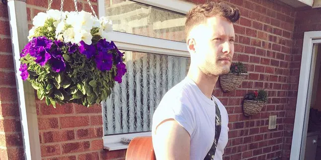 Akan Tampil di Indonesia, Ini Harga Tiket Konser Calum Scott