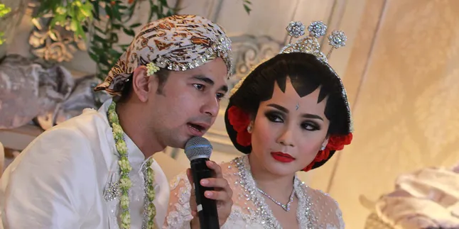 Akankah Karir Raffi Ahmad Tetap Bersinar Pasca Menikah? Akankah Karir Raffi Ahmad Tetap Bersinar Pasca Menikah?