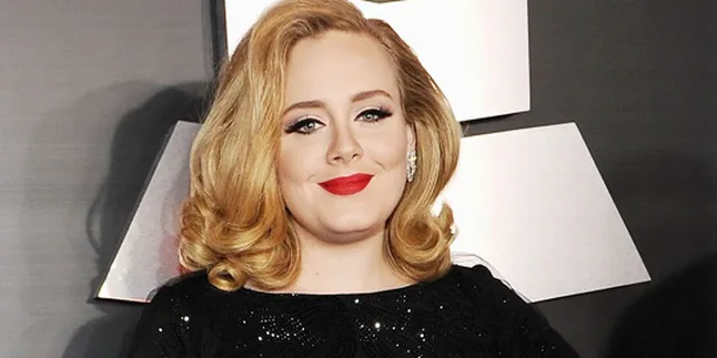 Akhirnya... Adele Muncul Bersama Bayinya