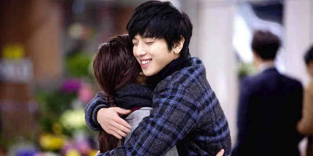 Akhirnya Jung Yong Hwa Ungkap Tipe Idealnya Nih, Seperti Apa?