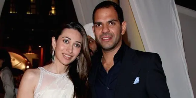 Akhirnya, Karisma Kapoor Resmi Bercerai Dari Sunjay Kapoor