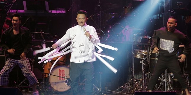 Akhirnya Konser Tunggal, Hedi Yunus Tak Hanya Bernyanyi Tapi Juga Melawak