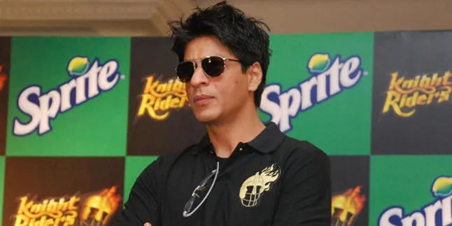 Akhirnya Shahrukh Khan Buka Mulut Soal Kelahiran Anak Ketiga Akhirnya Shahrukh Khan Buka Mulut Soal Kelahiran Anak Ketiga