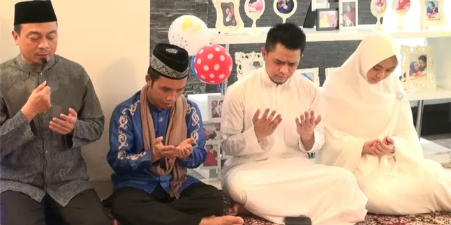 Akikah, Oki Setiana Dewi Tak Lupakan Anak Yatim