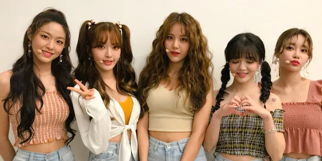 Aksi AOA Bikin 'Pecah' Panggung Closing Ceremony Asian Para Games 2018