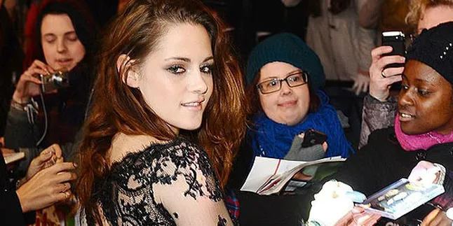 Akting Kristen Stewart di 'BREAKING DAWN 2' Tuai Pujian
