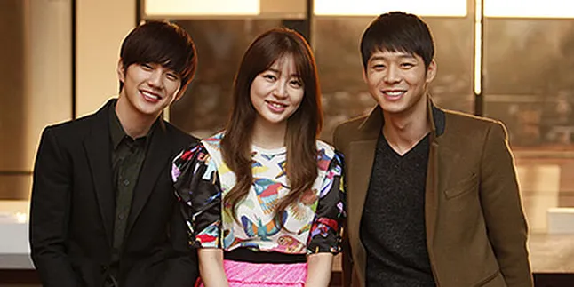 Akting Mesra Dengan Yoo Seung Ho, Yoon Eun Hye Merasa Bersalah