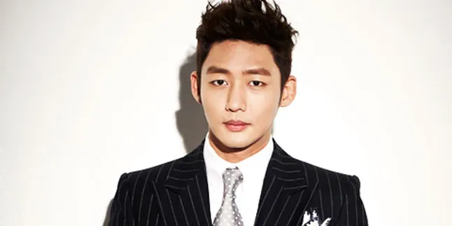 Aktor Lee Tae Seong Sembunyikan Fakta Kalau Sudah Menikah?