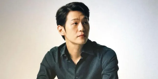 Aktor 'THE WORLD OF THE MARRIED' Lee Hak Joo Umumkan Akan Menikah di Bulan November dengan Non Selebriti Aktor 'THE WORLD OF THE MARRIED' Lee Hak Joo Umumkan Akan Menikah di Bulan November dengan Non Selebriti