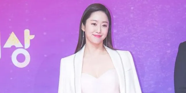 Aktris Cantik Jeon Hye Bin Mendadak Umumkan Pernikahan di Bali