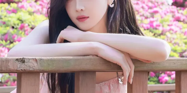 This Chinese Drama Actress Broke Up with Her Boyfriend After Performing 99 Kissing Scenes in 10 Days