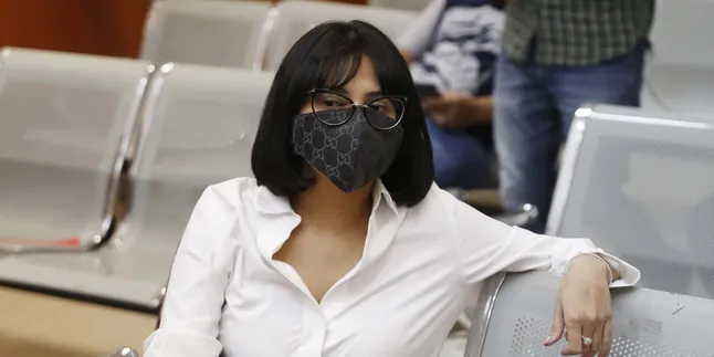 Akui Dapatkan Obat Terlarang, Vanessa Angel Beri Keterangan Berbeda Dengan Saksi Abdul Malik Terkait Xanax