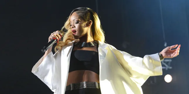 Akun Instagram Palsu Beredar, Ini Tanggapan Rihanna