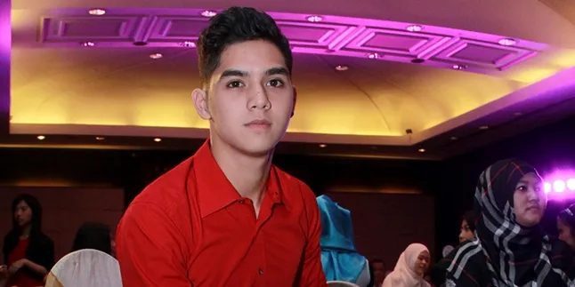 Al Ghazali Beri Kejutan Manis Untuk Ulang Tahun Cewek Spesial Ini Al Ghazali Beri Kejutan Manis Untuk Ulang Tahun Cewek Spesial Ini