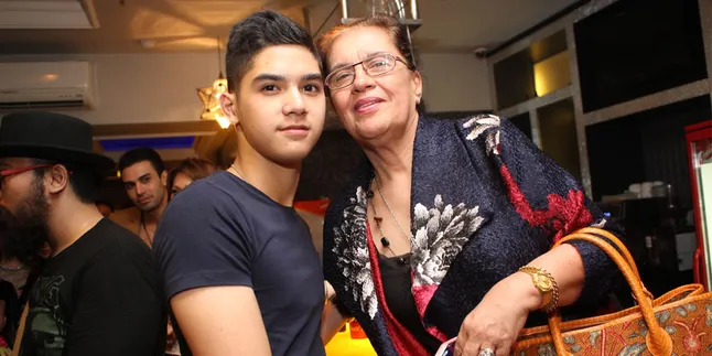 Al Ghazali Terima Main Film Karena Syuting di Hong Kong