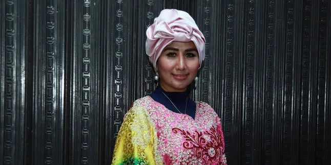 Alami KDRT, Ratna Dilla Bakal Ajukan Gugatan Cerai Alami KDRT, Ratna Dilla Bakal Ajukan Gugatan Cerai