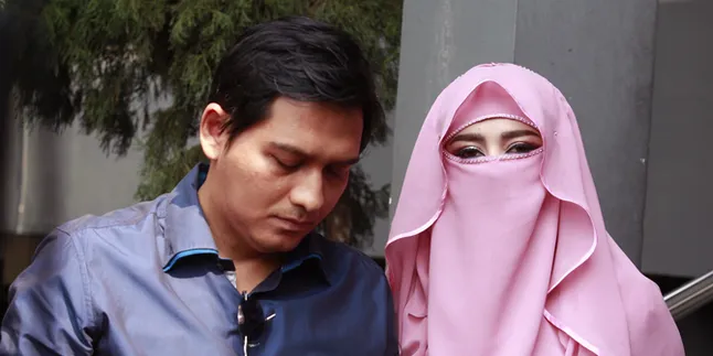 Alami Penipuan, Tiara Dewi Nangis dan Gagal Beli Berlian