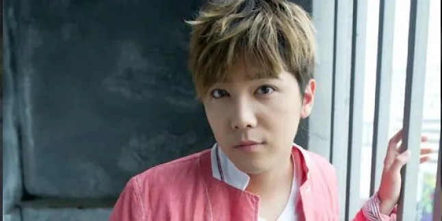 Alami Peradangan Usus, lee Hong Ki Dilarikan ke RS!